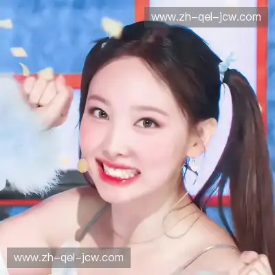 韦保易